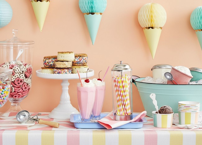 En Yakın Arkadaşa Sürpriz Fikirleri