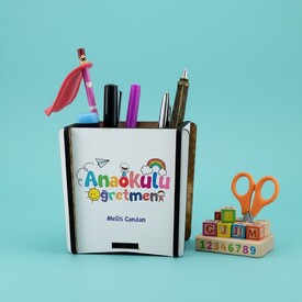  - Anaokulu Öğretmenine Hediye Kalemlik