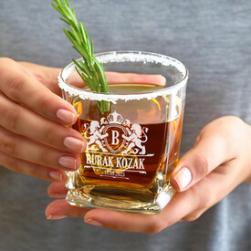 Arkadaşa Hediye Premium Tasarımlı İsimli Elegan Viski Bardağı - Thumbnail