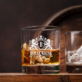 Arkadaşa Hediye Premium Tasarımlı İsimli Viski Bardağı - Thumbnail