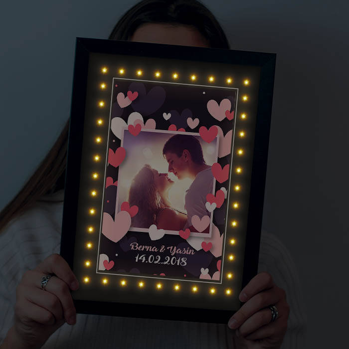 Aşkımızın Romantik Portresi Işıklı Çerçeve