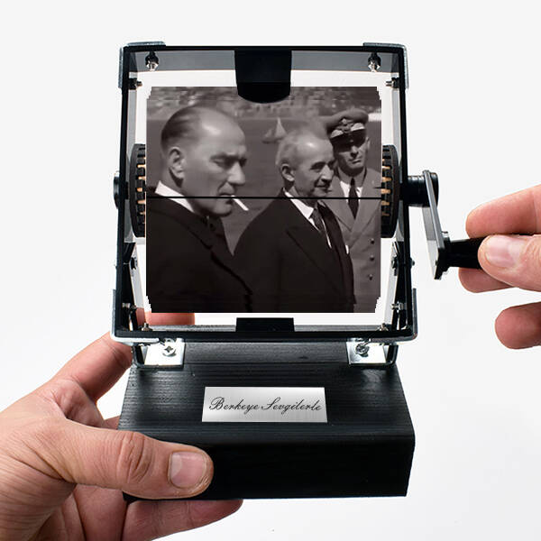 Atatürk Temalı Gif Film Makinesi
