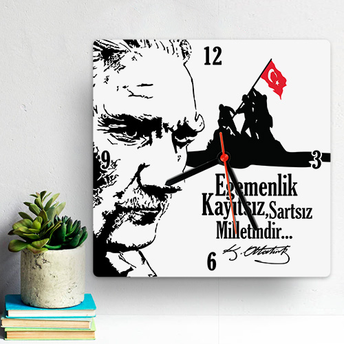 Atatürk ve Bağımsızlık Temalı Duvar Saati