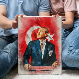  - Bayrak ve Atatürk Suluboya Kanvas Tablo