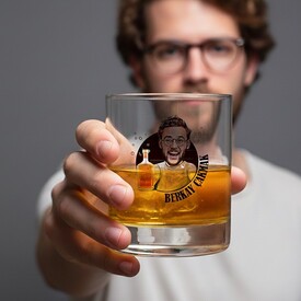  - Çekici Erkek Karikatürlü Viski Bardağı