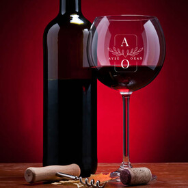 Çiftlere Özel Tasarım İsimli Şarap Kadehi - Thumbnail