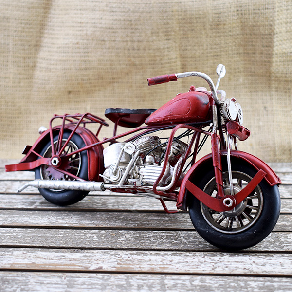 Dekoratif Nostaljik Kırmızı Motosiklet