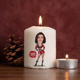  - Deri Kıyafetli Havalı Kadın Karikatürlü Mum
