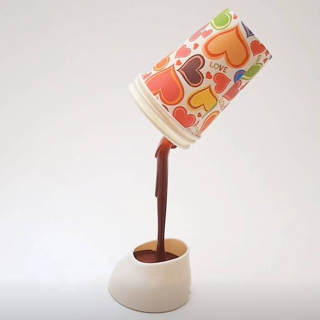 DIY Cup & Light - Dökülen Kahve Görünümlü Masa Lambası