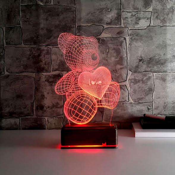Elinde Kalp Taşıyan Sevimli 3D Led Lamba Ayıcık
