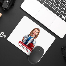  - En Başarılı Kadın Acil Servis Doktoru Karikatürlü Mousepad