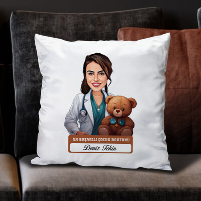  - En Başarılı Kadın Çocuk Doktoru Karikatürlü Yastık