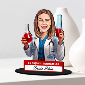 En Başarılı Kadın Hermatolog Karikatürlü Biblo - Thumbnail