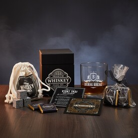  - Erkeğe Hediye Viski Kadehi ve Viski Taşı Hediye Kutusu
