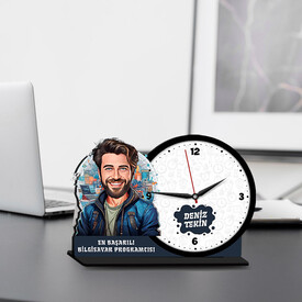  - Erkek Bilgisayar Programcısı Karikatürlü MDF Masa Saati