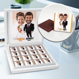  - Evlenen Çiftler Karikatürlü Çikolata Kutusu