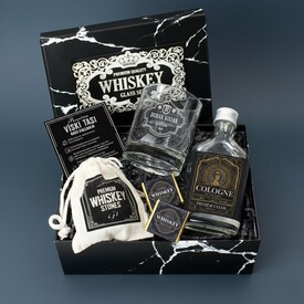  - Hediyelik Viski Bardağı ve Kolonya Konsept Kutusu
