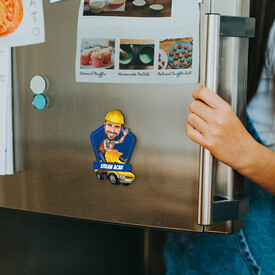 İş Kamyonundaki Erkek Karikatürlü Buzdolabı Magneti - Thumbnail