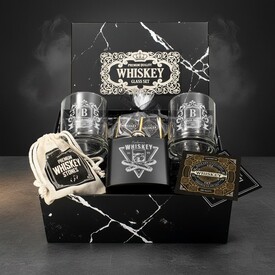  - İsim Yazılı Viski Bardakları ve İçki Matarası Hediyelik Set