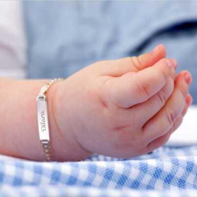 İsme Özel Gümüş Rengi Bebek Bilekliği - Thumbnail