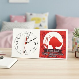  - Kadınlar Günü için Harika Tasarımlı Elegan Masa Saati