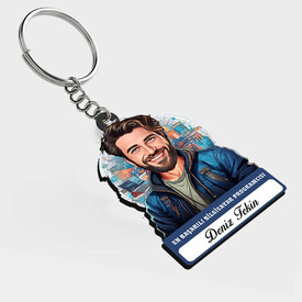  - Karikatürlü - Erkek Bilgisayar Programcısı İsimli Anahtarlık