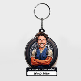  - Karikatürlü - Erkek Oto Lastikçisi İsimli Anahtarlık