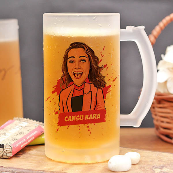 Karikatürlü Tasarım Kız Arkadaşa Hediye Bira Bardağı
