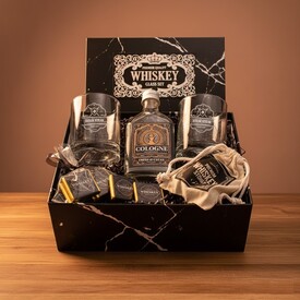  - Kişiselleştirilebilir İkili Viski Bardağı ve Kolonya Hediye Kutusu