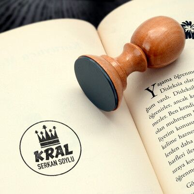  - Kral Arkadaşım İsimli Kitap Mührü