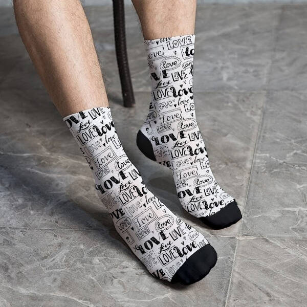 Love Desenli Romantik Erkek Çorabı