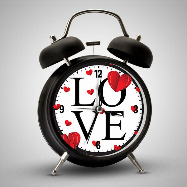Love Tasarımlı Romantik Çalar Saat