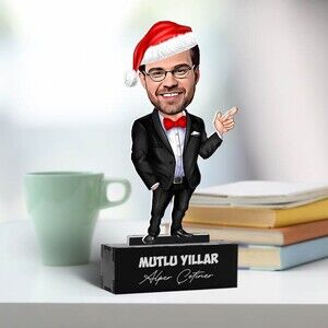 Noel Şapkalı Adam Yılbaşı Karikatürlü Biblo - Thumbnail