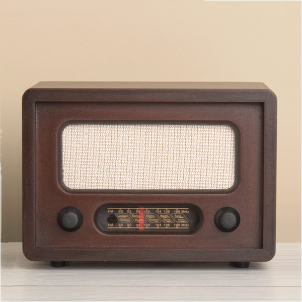 Nostaljik Ahşap Radyo