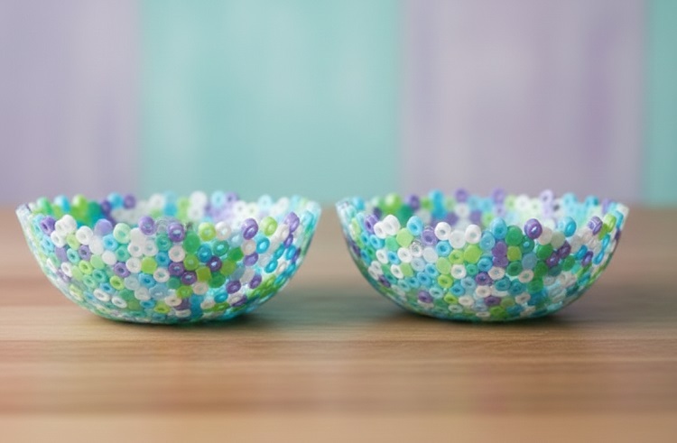 Plastik Boncuklarla Kase Yapımı