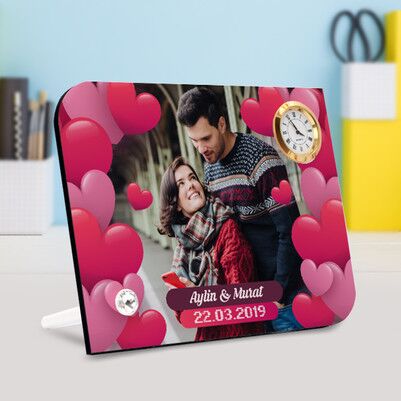  - Romantik Aşıklar Saatli Masa Çerçevesi