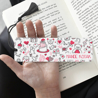 Romantik Süsler İsimli Kitap Ayracı - Thumbnail