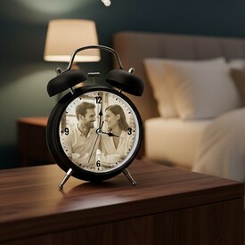  - Sevgililere Özel Resimli Çalar Saat SİYAH