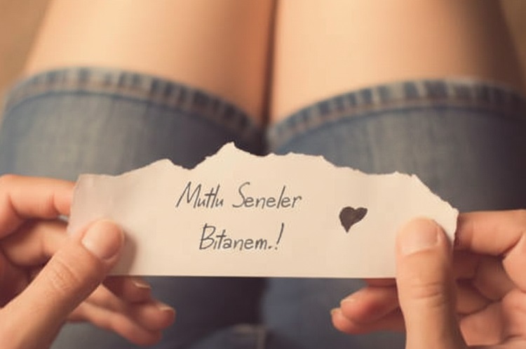 Sevgiliye Atılabilecek Yılbaşı Mesajları