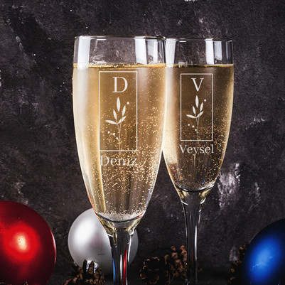 Sevgiliye Yıldönümü Hediyesi 2'li Şampanya Kadehi - Thumbnail