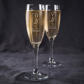 - Sevgiliye Yıldönümü Hediyesi 2'li Şampanya Kadehi