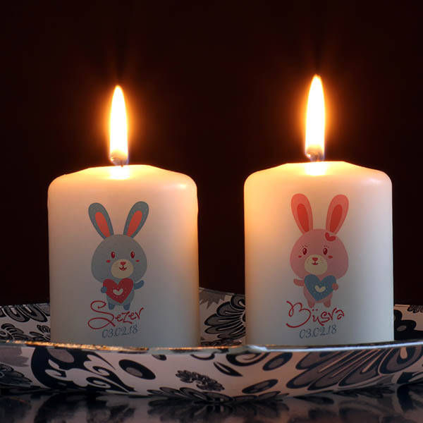 Sevimli Tavşanlar Tarih ve İsimli 2li Mum Seti