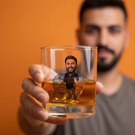  - Siyah Gömlekli Erkek Karikatürlü Viski Bardağı