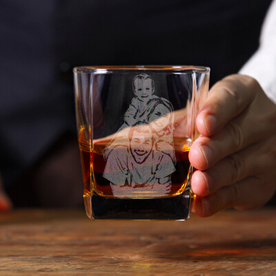 Viski Severlere Fotoğraflı Viski Bardağı - Thumbnail
