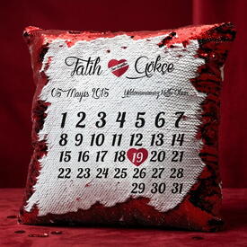  - Yıldönümü Takvimli Kişiye Özel Sihirli Yastık