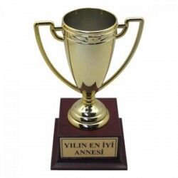Yılın En İyi Yazılı Ödül Kupası - Thumbnail