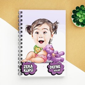  - Zeka Küpü Kız Karikatürlü Defter